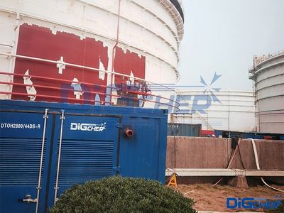 德高潔儲(chǔ)罐除銹爬壁機(jī)器人 開(kāi)啟儲(chǔ)罐除銹工藝新模式，引領(lǐng)清潔設(shè)備研發(fā)新方向